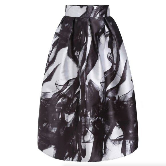 White with black smoke print tea length skirt - Picture 2 of 15